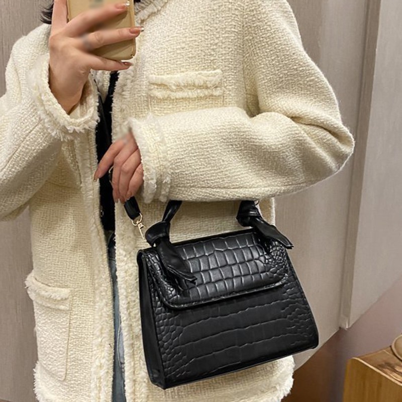 Túi Xách Giả Da Cá Sấu Sành Điệu Dành Cho Nữ