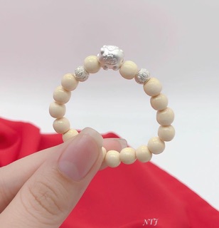 Vòng dâu mix heo bạc