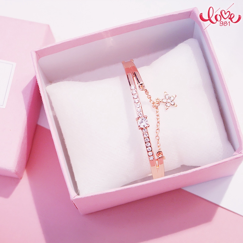 Vòng đeo tay mặt ngôi sao xinh xắn dành cho nữ | BigBuy360 - bigbuy360.vn