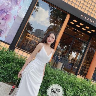 Đầm phi 2 dây  cổ đổ rút dây xẻ tà