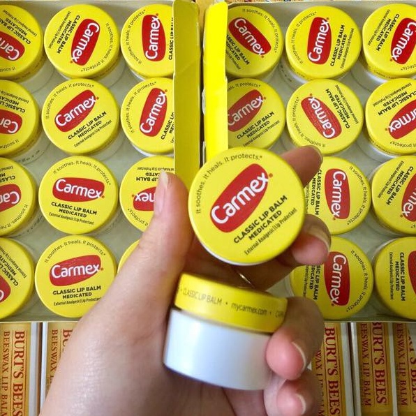 Son Dưỡng Môi Carmex Lip Balm