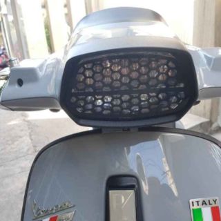 DÁN CHÓA ĐÈN VESPA SPRINT