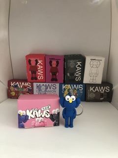 Móc khoá Kaws hoạt hình