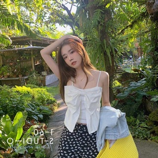 Áo croptop đính nơ hai dây