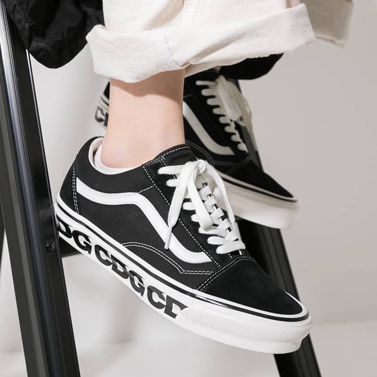 Giày sneaker vans cdg og old skool lx canvas j90d Thiết Kế Năng Động Cá Tính Thời Trang