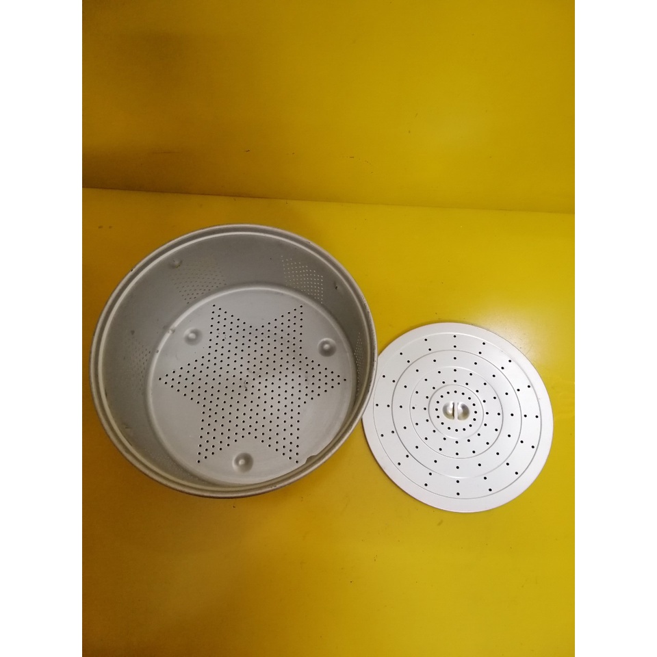 Bộ vỉ, khay hấp (hoặc làm rổ) nội địa Nhật, khay size 26cm, cao 13cm, vỉ size 21cm (mã 3)