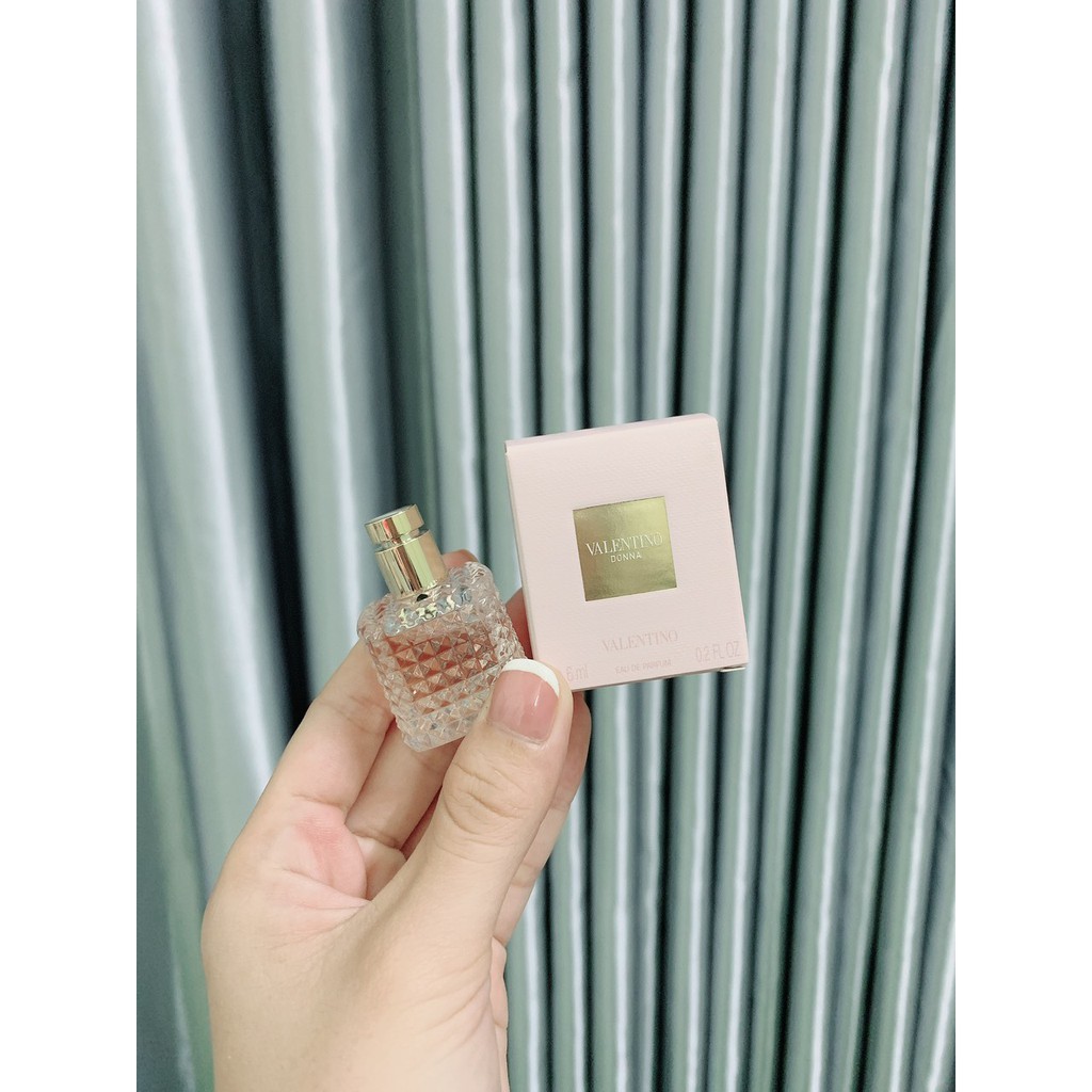 NƯỚC HOA VALENTINO
