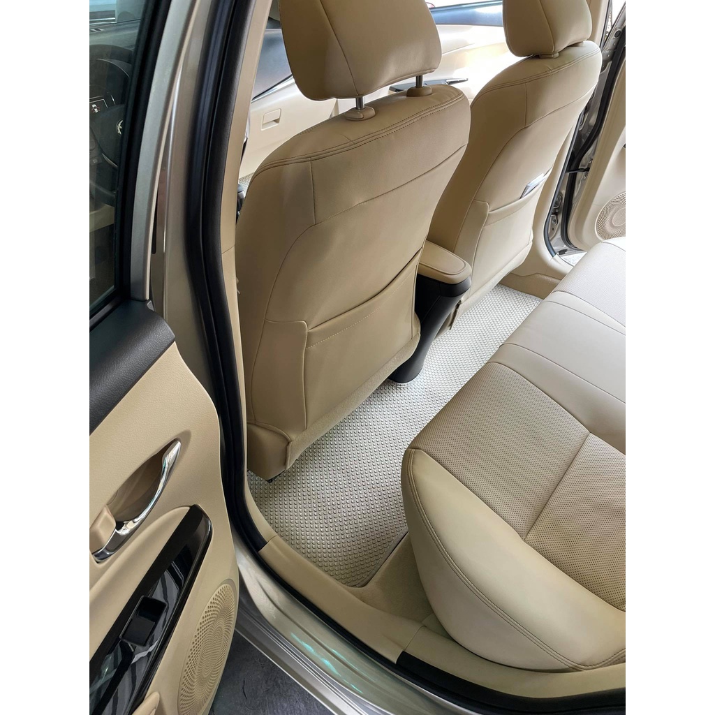 Thảm Lót Sàn Ô Tô KATA Cao Cấp Cho Xe Toyota Vios  - Không mùi, Không ẩm mốc, Dễ dàng vệ sinh