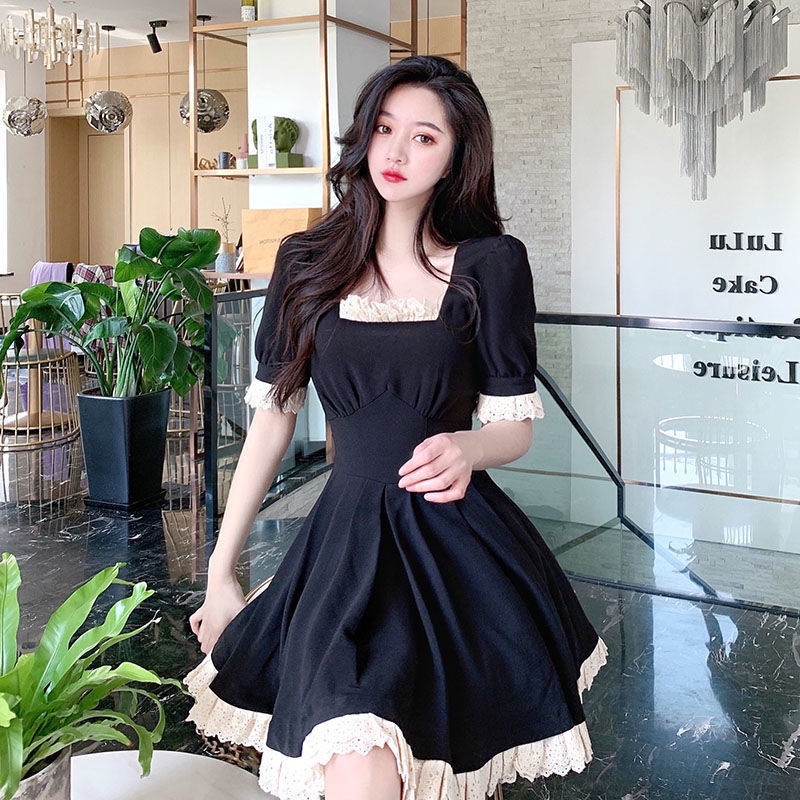 Short sleeved dress in the summer of 2022 new style temperament medium long student leisure waist slim square collar sho