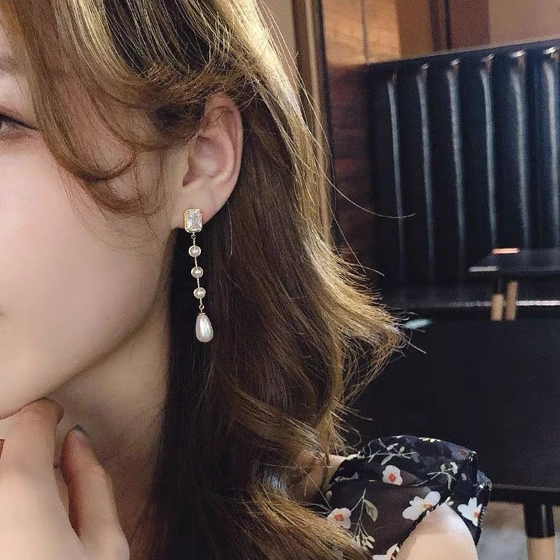 Hoa tai dáng dài nữ tính đính hạt - Maben