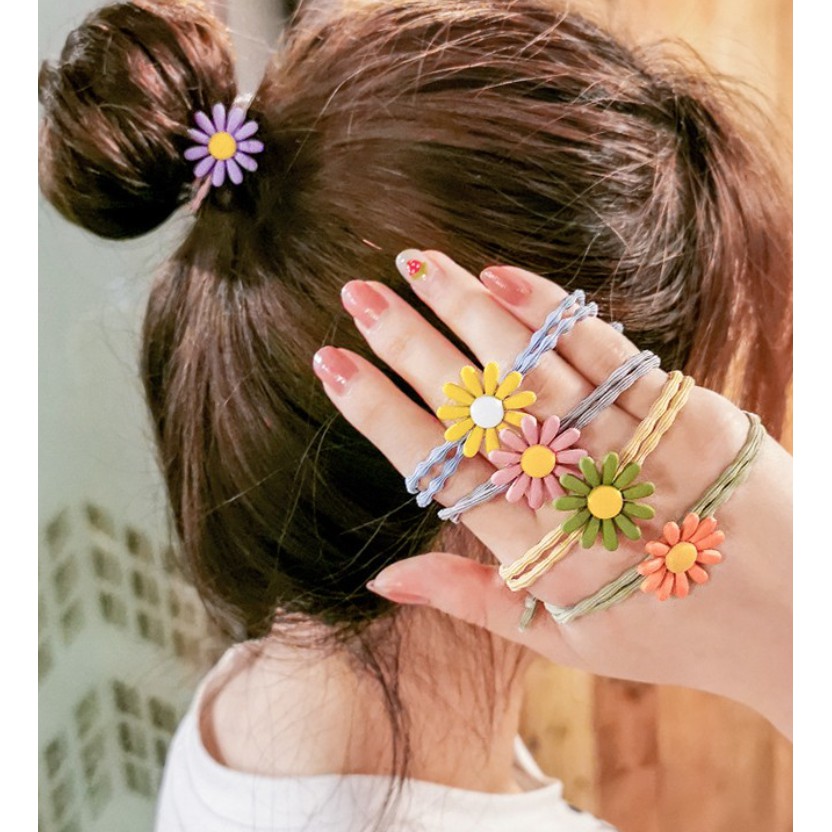 Buộc tóc hoa chú Voi xinh