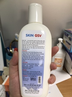 Sữa rửa mặt và tắm