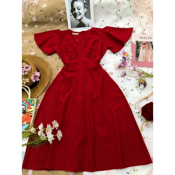 Đầm dạo phố tay rũ dễ thương