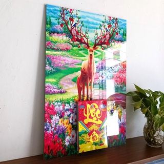 Lịch treo tường phong thủy Tuần Lộc, tranh tráng gương bằng gỗ gắn sẵn lốc lịch năm mới