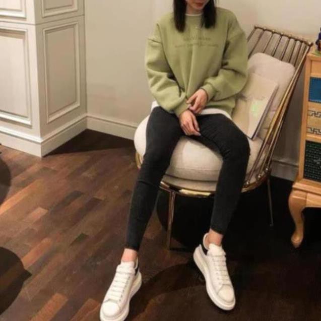 Xả hàng Giày Sneaker MC Queen cao cấp hàng 11 Gót Nhung Dây Lụa Cao Cấp Full Box | BigBuy360 - bigbuy360.vn