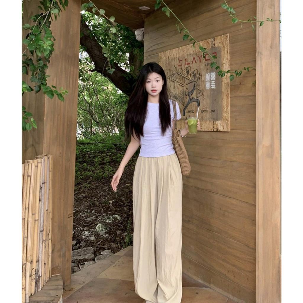 SET ÁO GÂN XÁM CROPTOP + QUẦN KEM LƯNG THUN SUÔNG (TH)