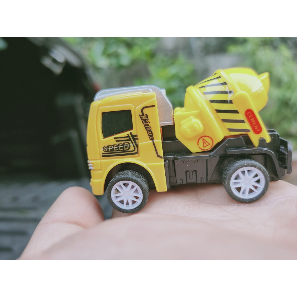 Bộ 4 ô tô đồ chơi công trình M8 cho bé cao cấp