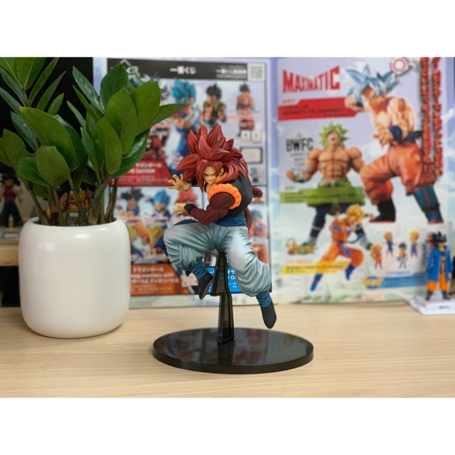 Mô hình Gogeta ssj4 kame
