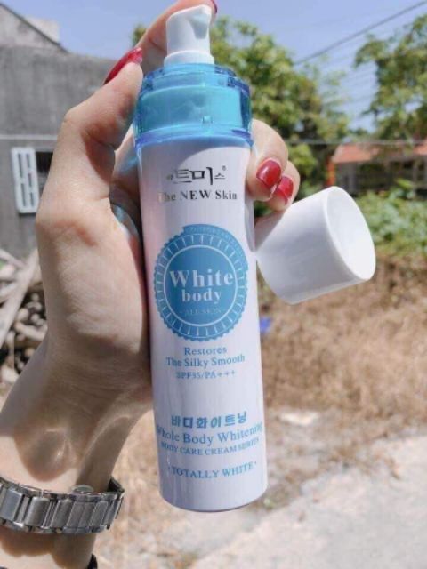 Kem Chống Nắng Kích Trắng White Body SPS35+/PA+++