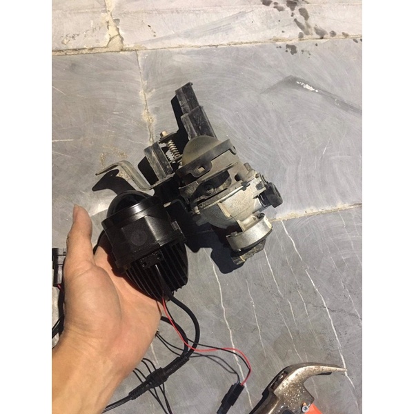 Bi gầm led 2inch 3 màu lắp chung dòng xe KIA và HYUNDAI