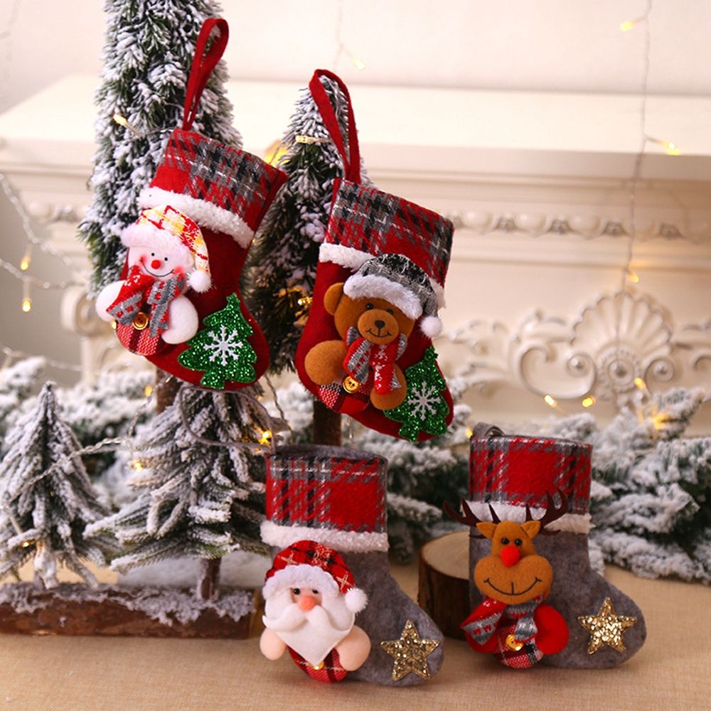 Tất giáng sinh đựng kẹo cho bé hình ông già noel/tuần lộc/người tuyết/chú gấu treo lò sưởi trang trí tiệc