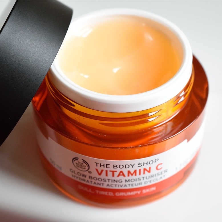 Kem dưỡng sáng da The Body Shop Vitamin C Glow Boosting Moisturizer