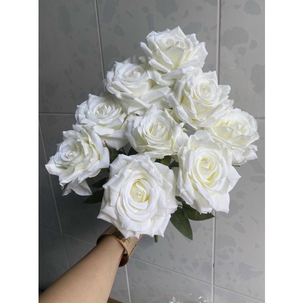 Bụi hoa hồng lớn 9 bông chất vải đẹp