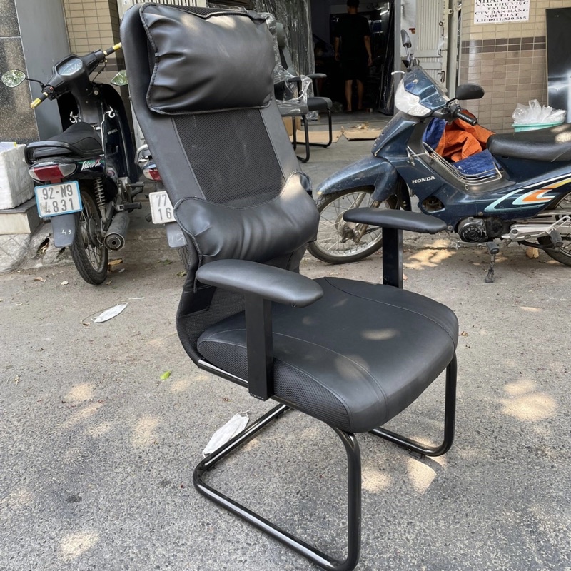 Ghế chân quỳ gaming cao cấp có gối tựa đầu thư giãn kết hợp gối lưng hiện đại Trường Mai Sài Gòn