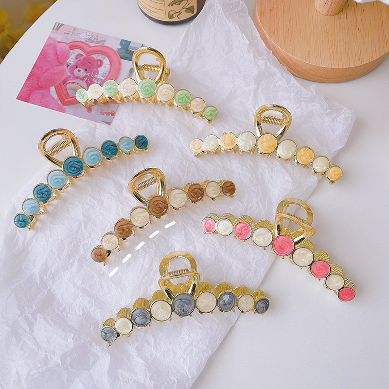 Kẹp tóc dễ thương cho nữ