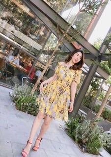 Đầm maxi hoa trễ vai