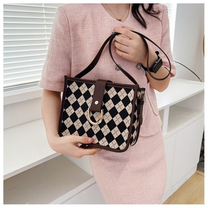 Túi Đeo Chéo Phong Cách Hàn Quốc Mới Năm 2022 NB00234