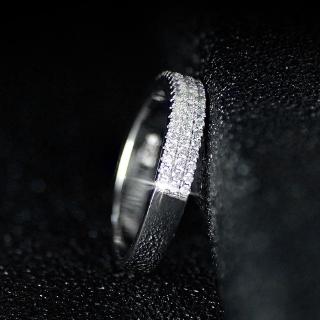 Nhẫn đính đá pha lê thiết kế thanh lịch