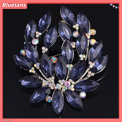 Ghim gài áo hình hoa đính đá sapphire