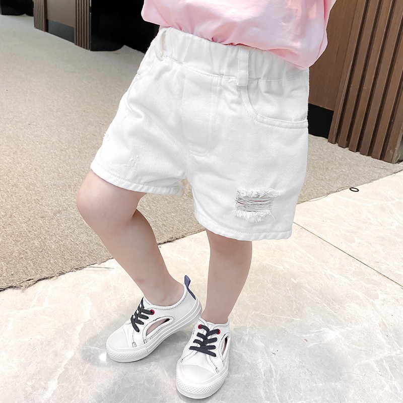 Quần soóc cho bé gái Mùa hè 2021 Áo khoác ngoài mới Màu trắng tinh khiết Tất cả phù hợp ống rộng trẻ em Hàn