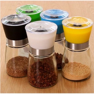 Dụng cụ xay hạt tiêu bằng tay