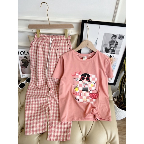 Bộ áo cotton quần kẻ