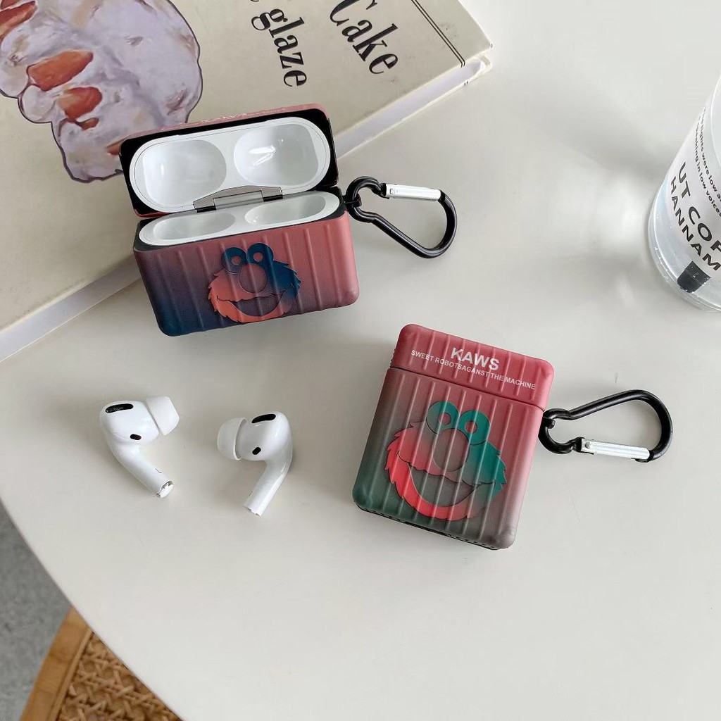 Vỏ Bảo Vệ Hộp Sạc Tai Nghe Airpods 1 / 2 / Pro Hình Kaws Sesame Street Màu Gradient Ốp | BigBuy360 - bigbuy360.vn