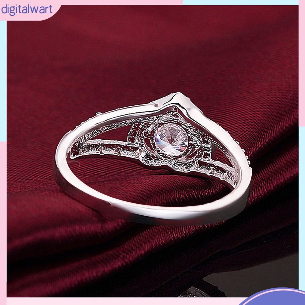 Nhẫn kim cương phong cách sang trọng cho nữ