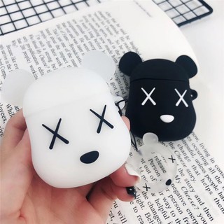 Ốp hình con gấu dành cho hộp tai nghe không dây Bluetooth Airpods
