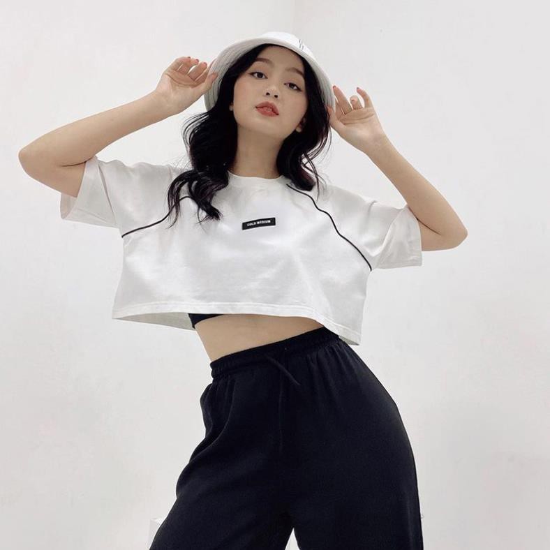 [Mã FASHIONG10 giảm 10k đơn 50K] Áo Croptop Nữ Tay Lỡ Logo Ngực 🦋FREESHIP🦋 Áo Phông Nữ Dáng Lửng  | BigBuy360 - bigbuy360.vn
