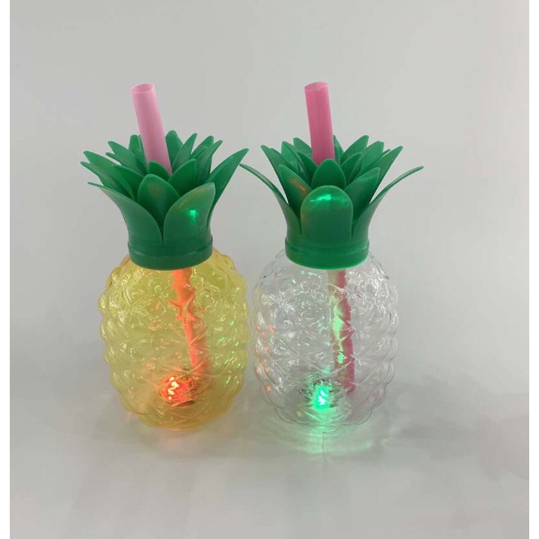 Bình nước hình quả dứa cho bé kèm ống hút dung tích 500ml chất liệu nhựa cao cấp an toàn MiibooShi D2.081