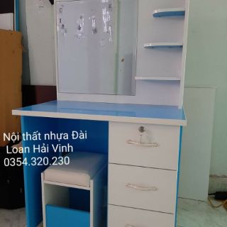 Bàn trang điểm