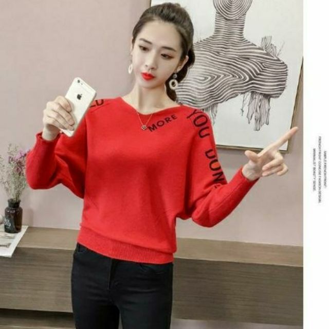 Hàng nhập - Áo len nữ cánh dơi bo viền