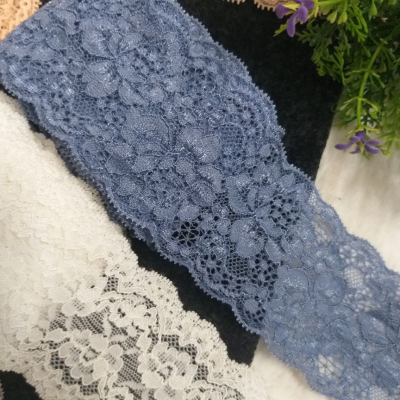 Ren thun trang trí,có nhiều mẫu, size 6cm đến 8.5 cm