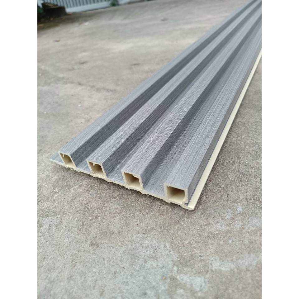 Lam Sóng Gỗ Nhựa 4 Sóng Cao Màu Xám Dài 2,9m