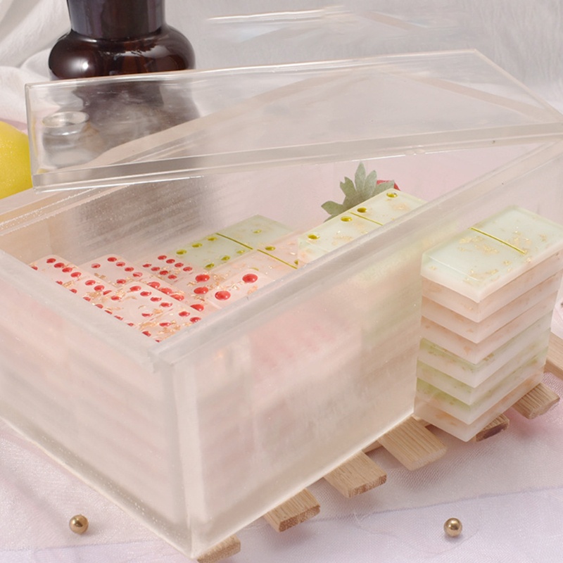Hộp Đựng Khăn Giấy Hình Quân Cờ Domino Bằng Silicone Kèm Nắp Đậy Tiện Dụng