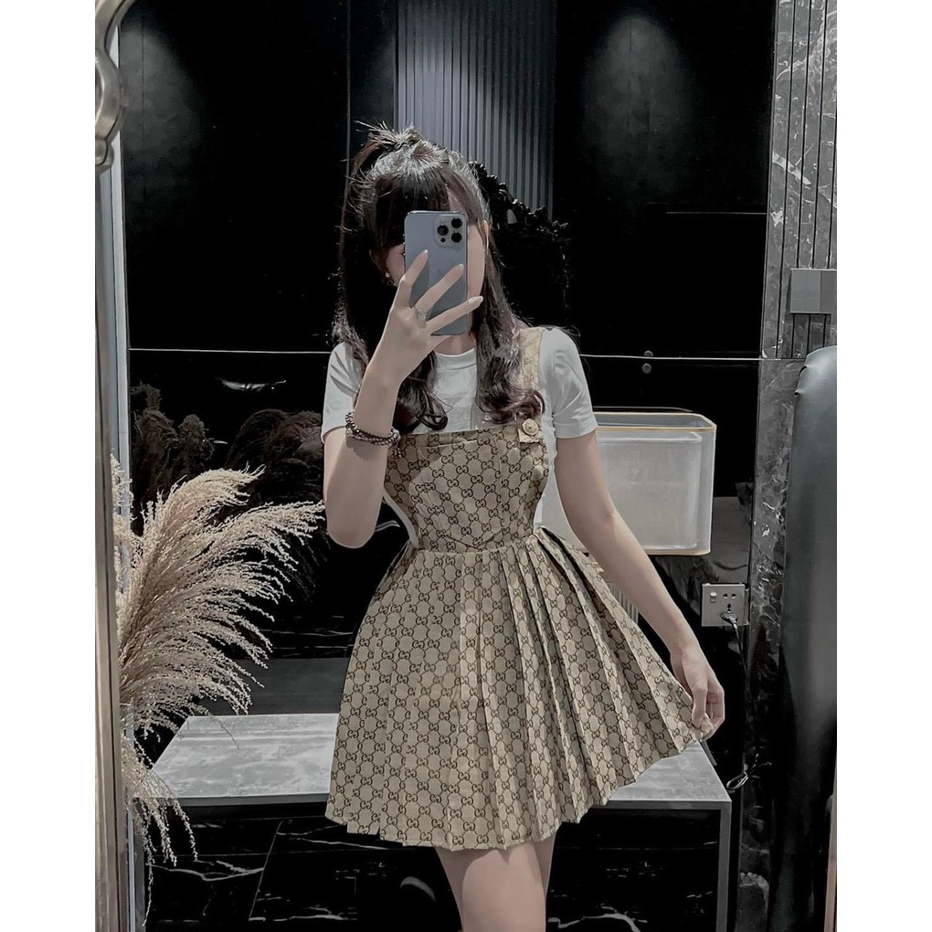 Set bộ đồ nữ áo thun trắng mix yếm họa tiết nơ xếp ly xinh xắn, cute dành cho các nàng yêu đi chơi, dạo phố