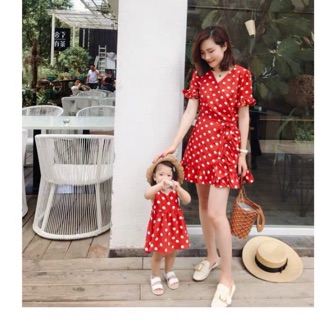 Set váy mẹ con chấm bi