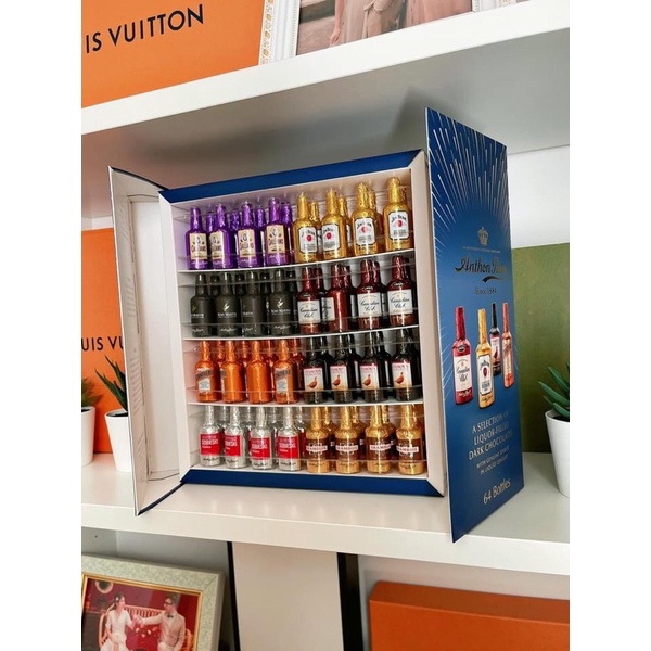 Socola R.ượu 64 chai Anthon Berg / Kirkland Mỹ