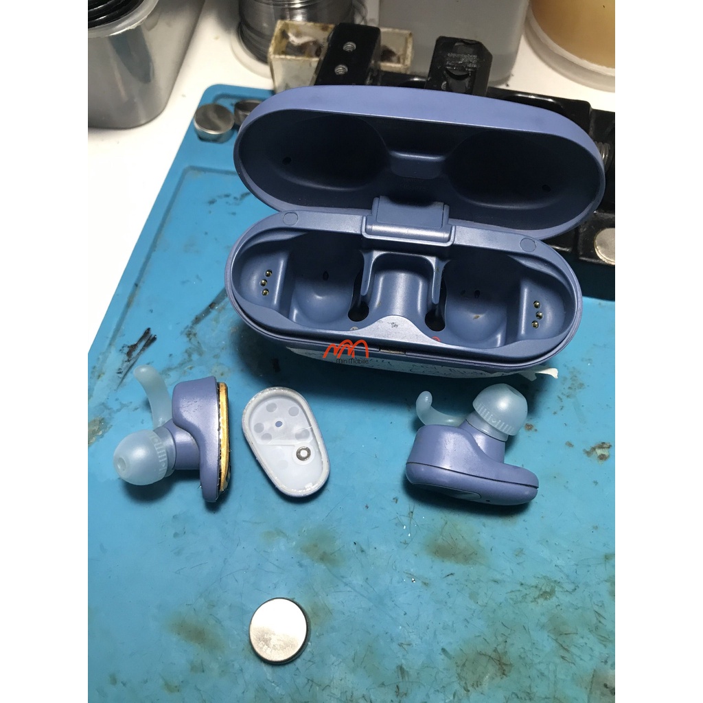 Thay pin tai nghe SONY WF-SP800N